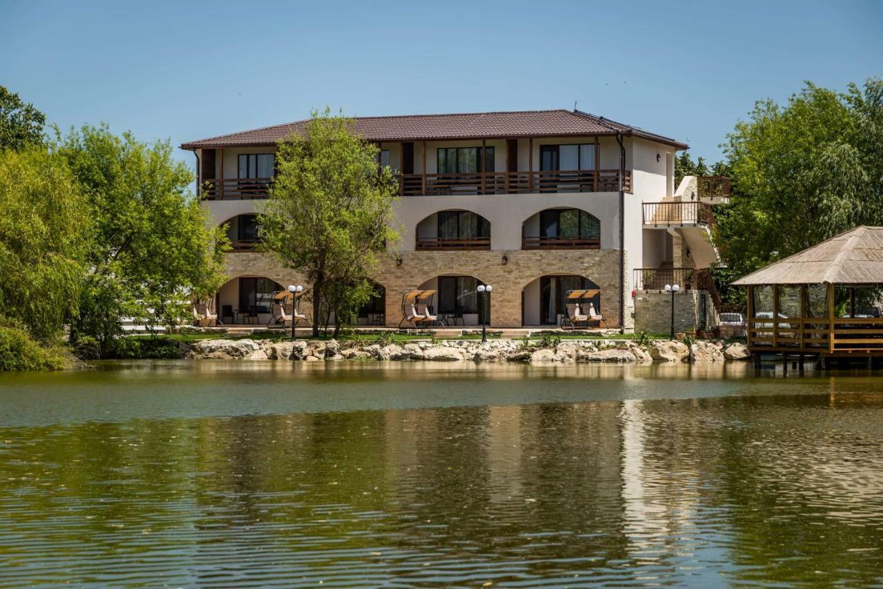 Viilalac Hotel Venus Exterior photo